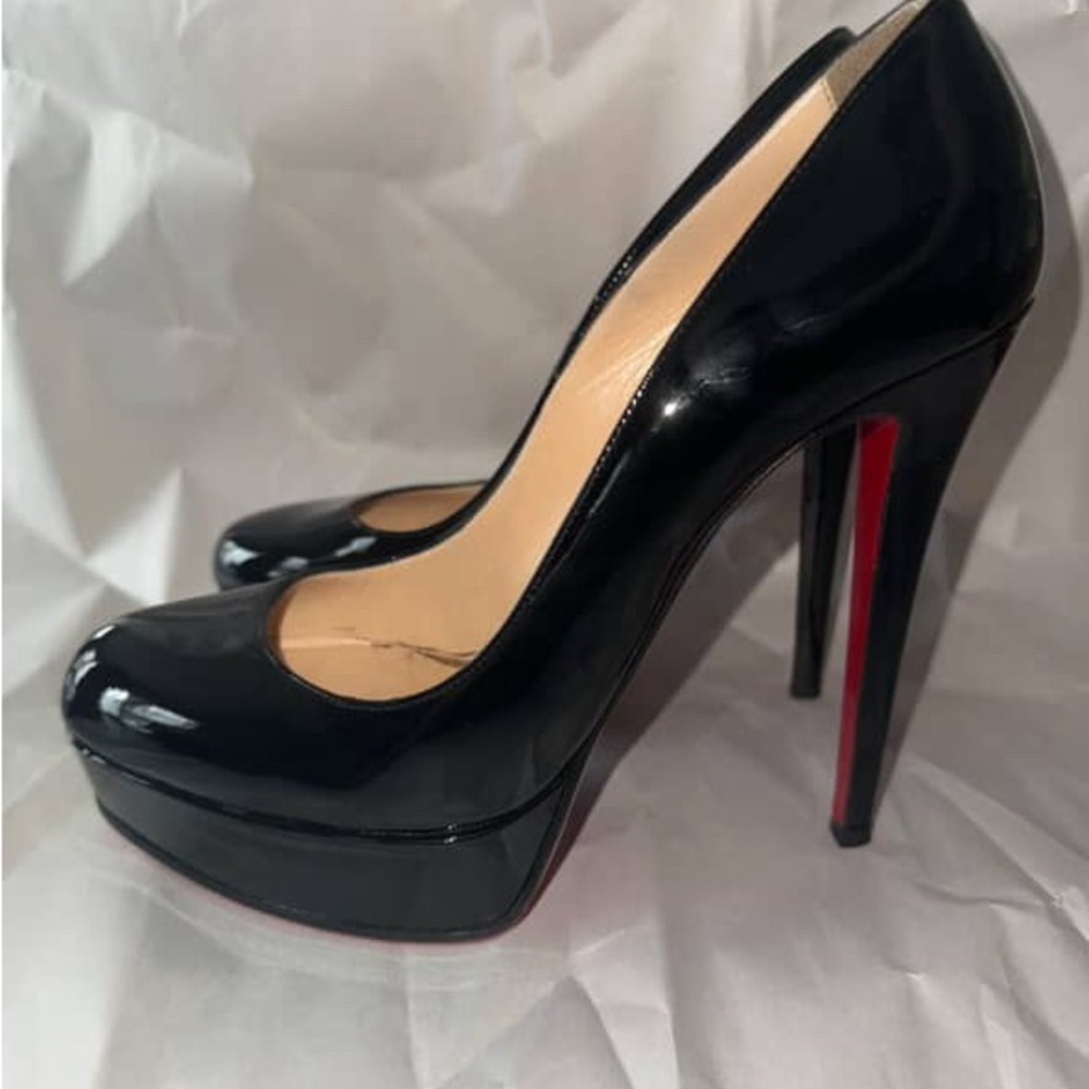 Christian Louboutin Black Patent Leather High Heels Bianca sz 39 - us 9